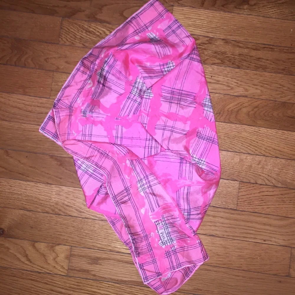 VERA Vintage pink silk square scarf 30” x 30”